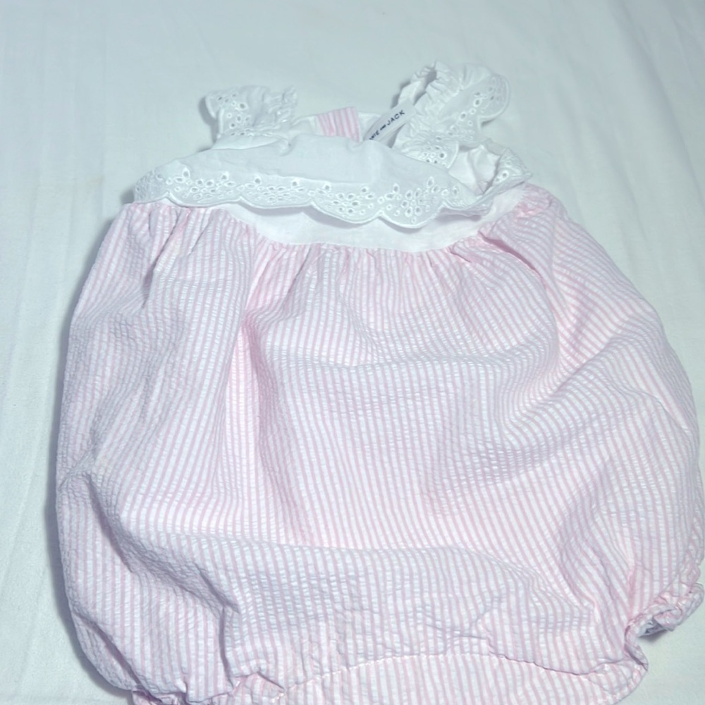 🚼Janie & Jack one piece set pink seersucker 3m to 6m